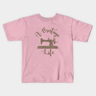 A Vintage - Sewing Machine Kids T-Shirt